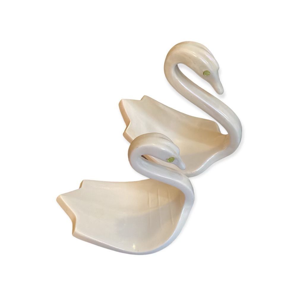 Vintage Pearl Luster Mold Ceramic Swan Towel Holder